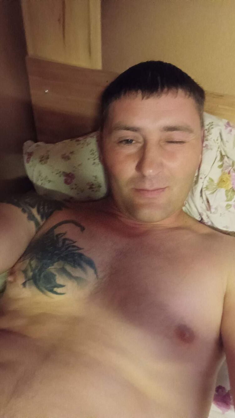  38302988  , 42 ,    