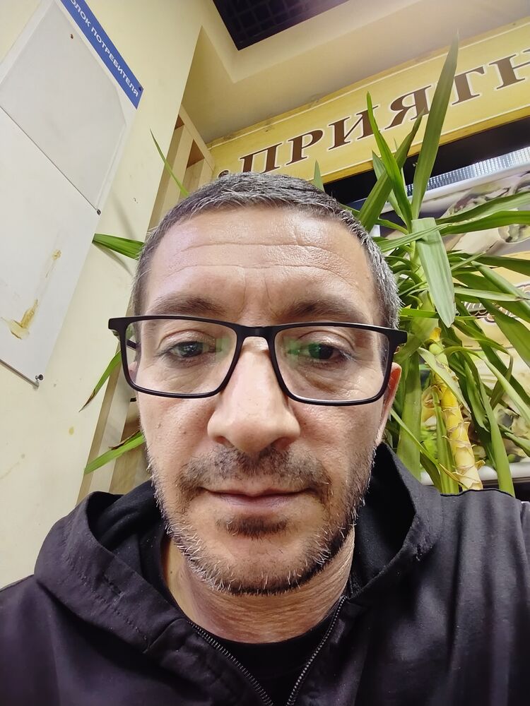  52192658  , 45 ,    