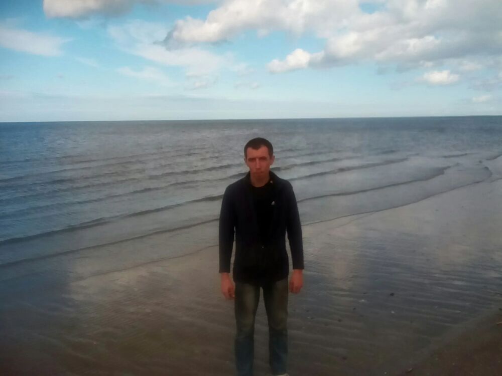  27188138  Evgeny, 34 ,    