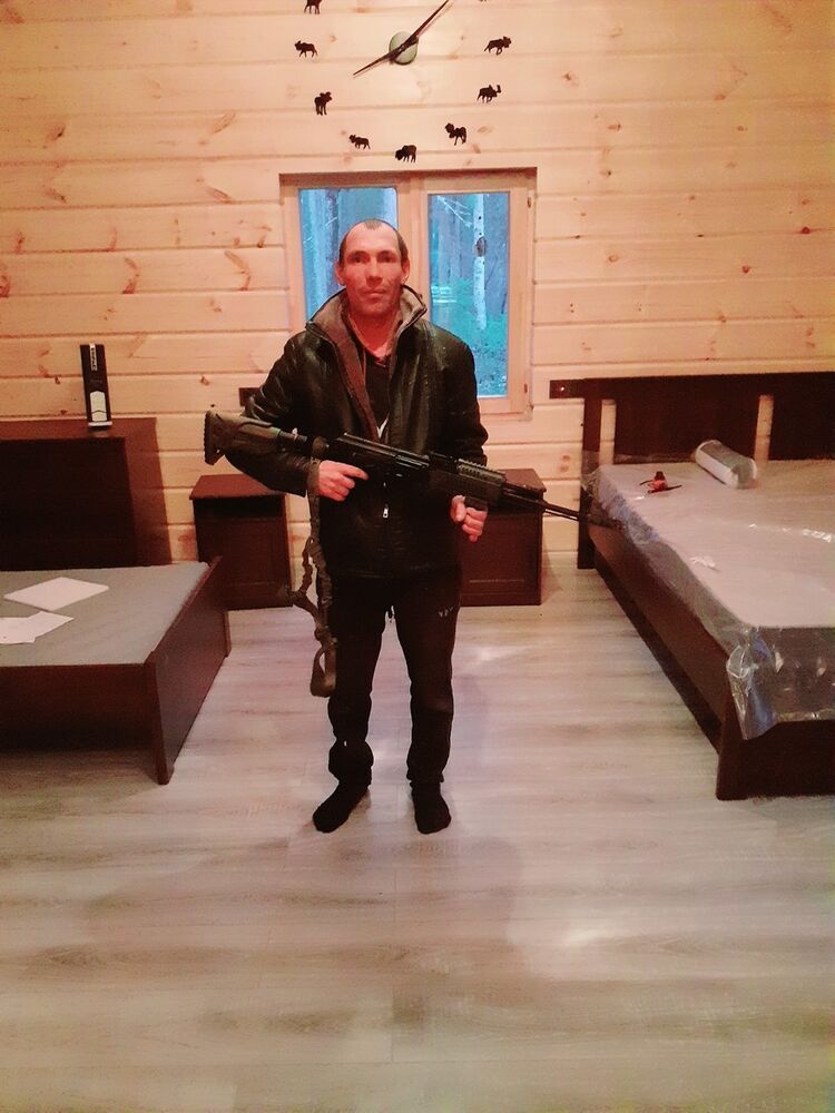  -,   Pavel, 38 ,     , c 