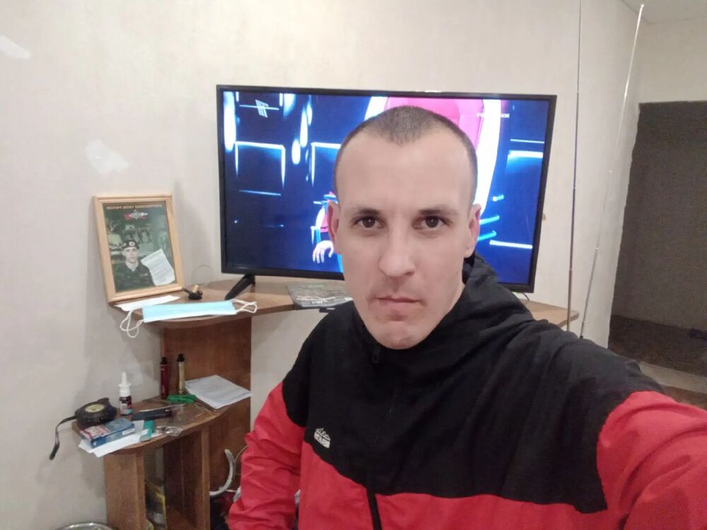  33034618  , 36 ,    