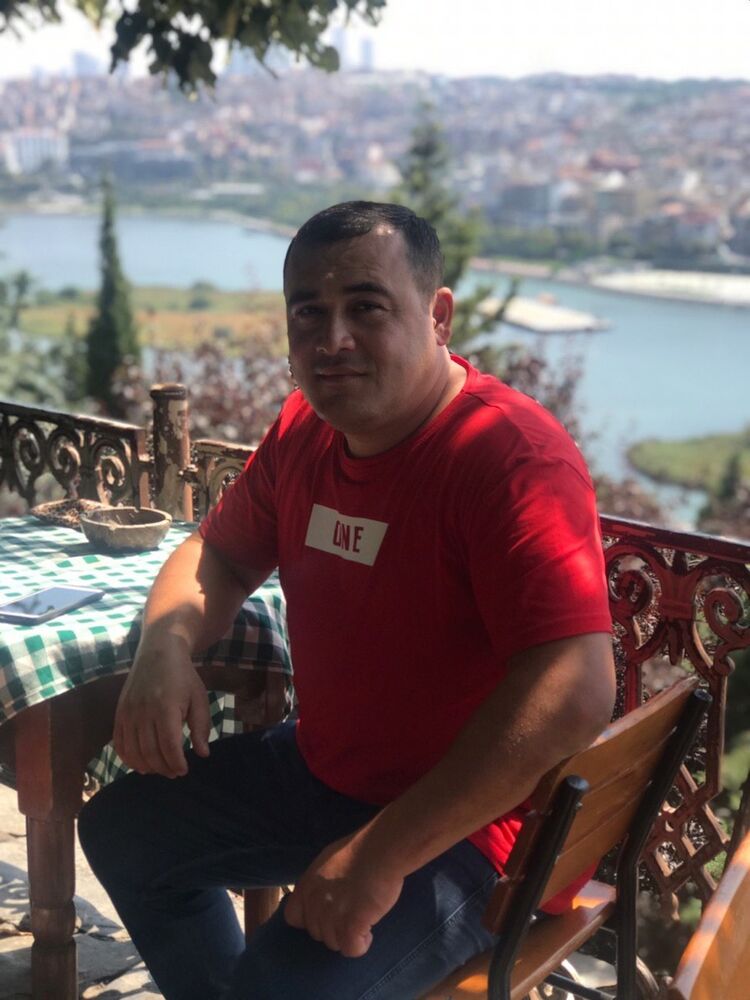  18953438  BEK, 46 ,    