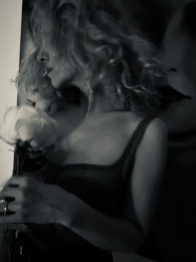  33438328  , 43 ,    