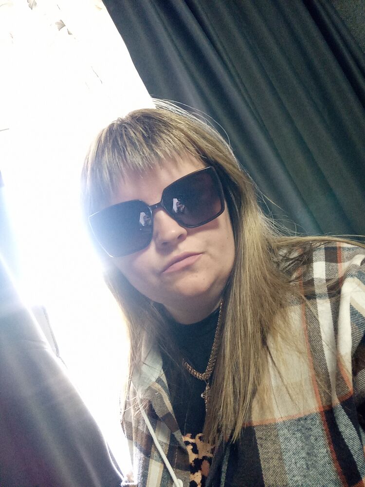  53116808  Ekaterina, 32 ,    