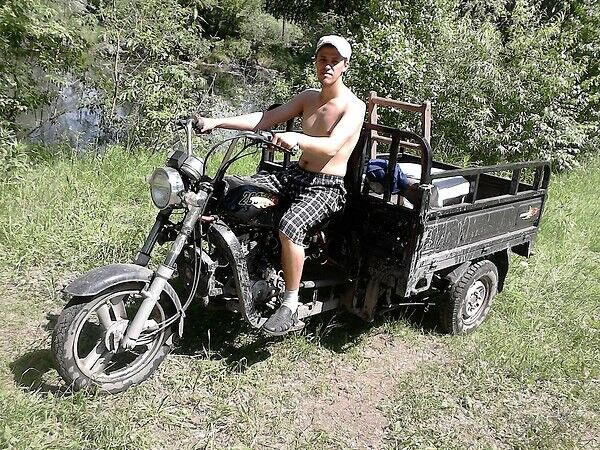  ,   Igor, 41 ,   