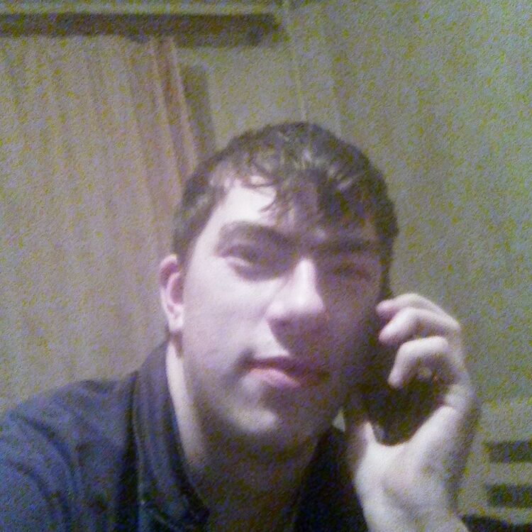  14697358  Dima, 26 ,    
