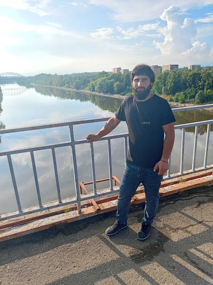  53573378  Rafo, 28 ,    