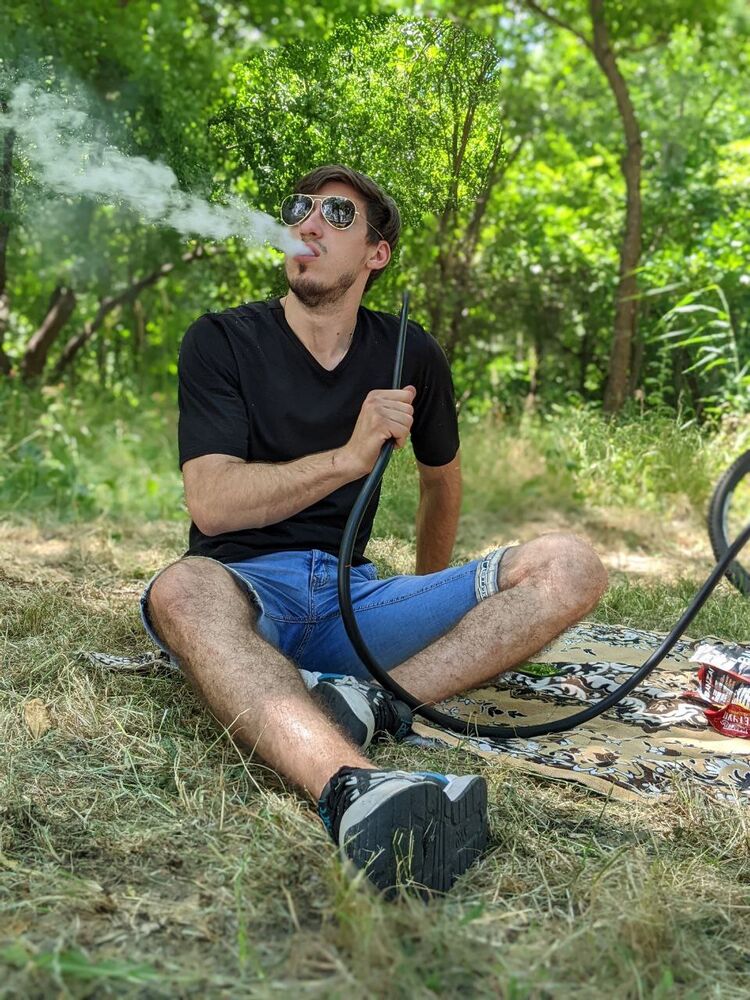  32341168  Stefan, 25 ,    