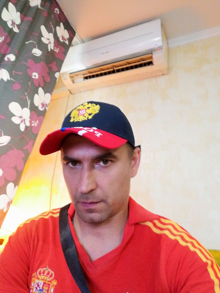  28138808  , 47 ,    