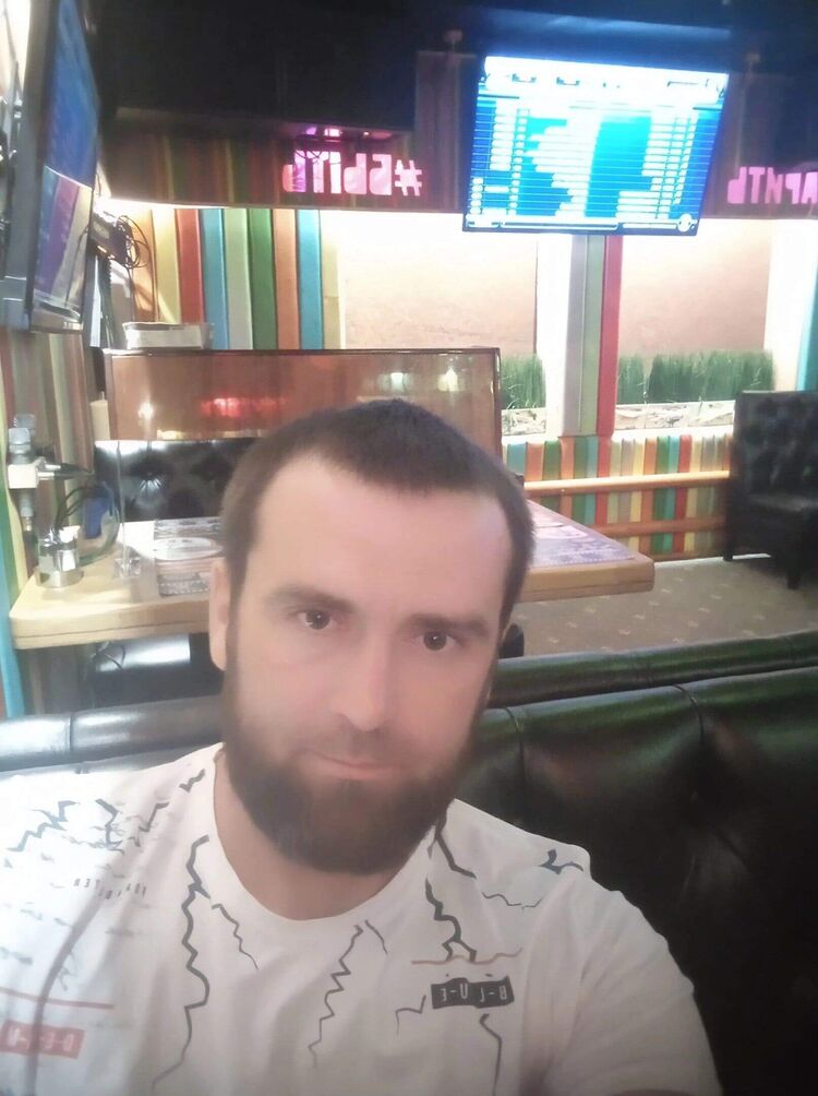  41708378  , 34 ,    