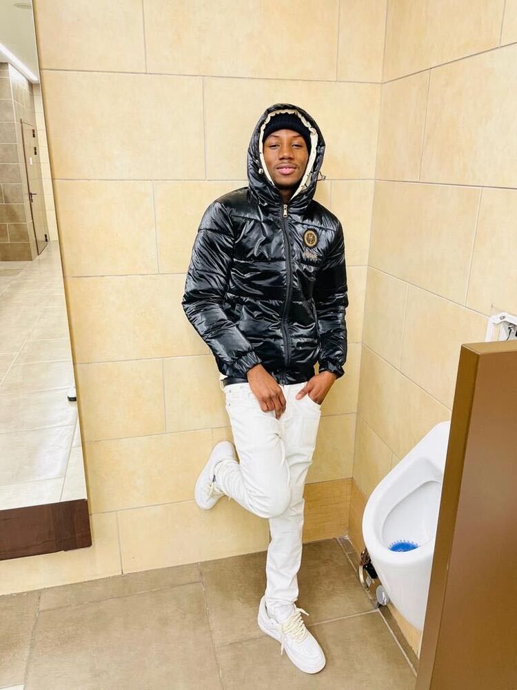  ,   , 24 ,   ,   