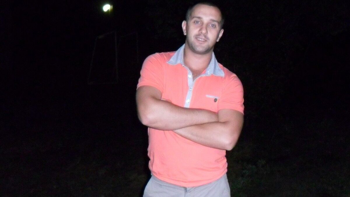  ,   Vladimir, 40 ,   
