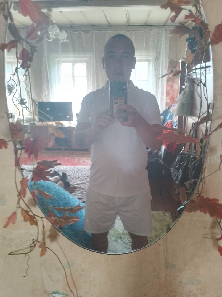  44345908  , 28 ,    