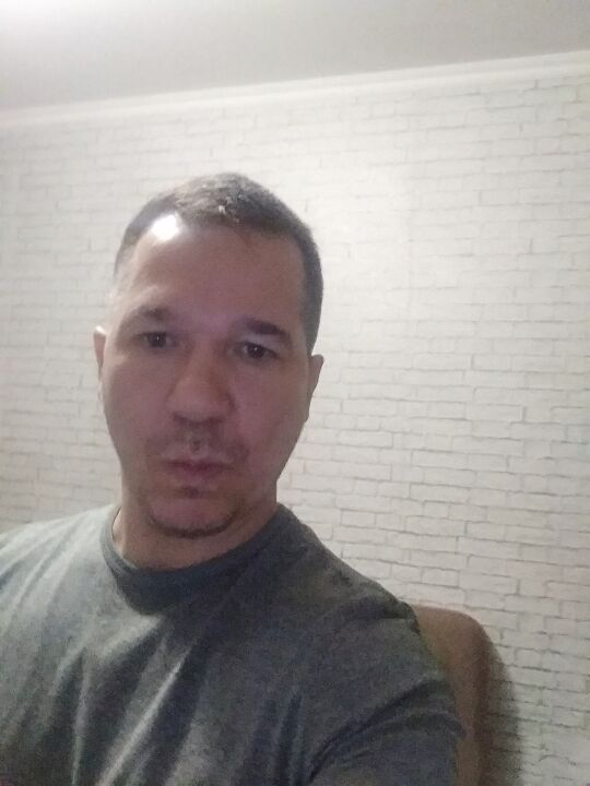  36009298  , 52 ,    