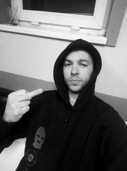  ,   Asmael, 32 ,   ,   