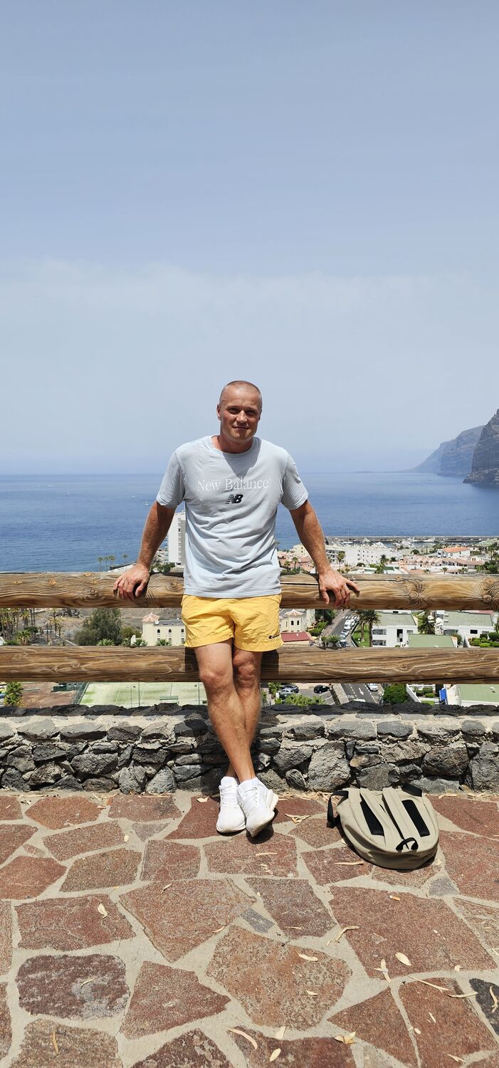  Santa Cruz de Tenerife,   , 42 ,     , c , 