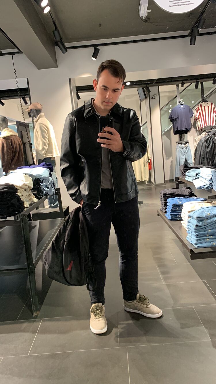 ���� 55704038 ����� Stefan, 22 ����, ���� ���������� � Emsdetten