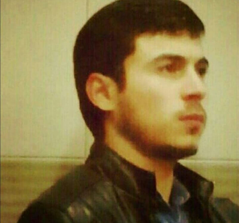  39880698  , 32 ,    -