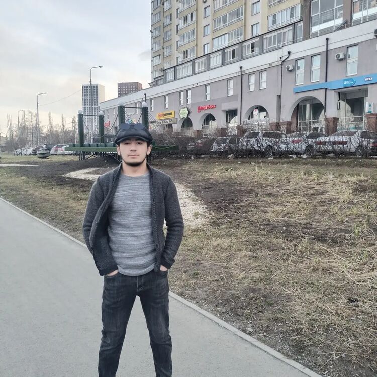  28507228  Farik, 26 ,    