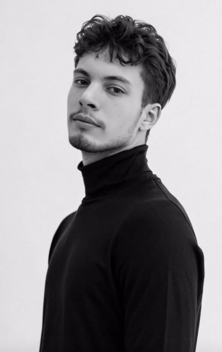 ���� 49223918 ����� ���������, 22 ����, ���� ���������� � Cuarte