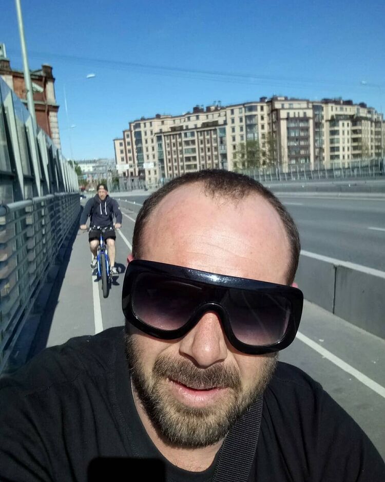  -,   , 39 ,   