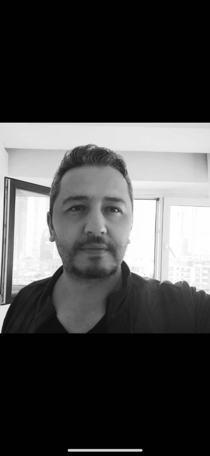  53579788  Serdar, 39 ,    Goddard