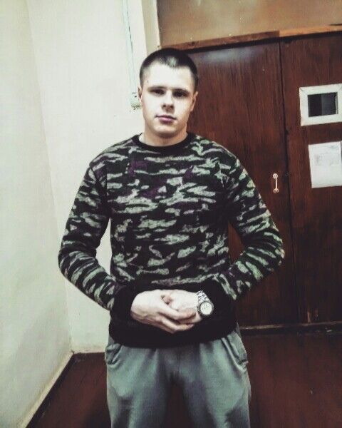  45164188  Nikolay, 24 ,     