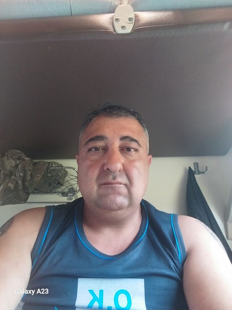  52586918  , 44 ,    