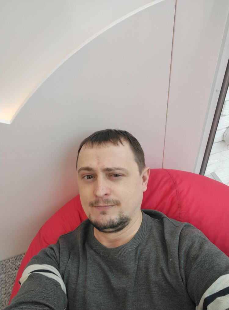  45979138  Templaer, 35 ,    