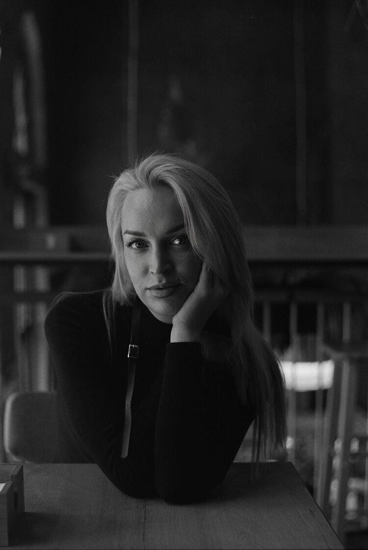  53999568  , 36 ,    -