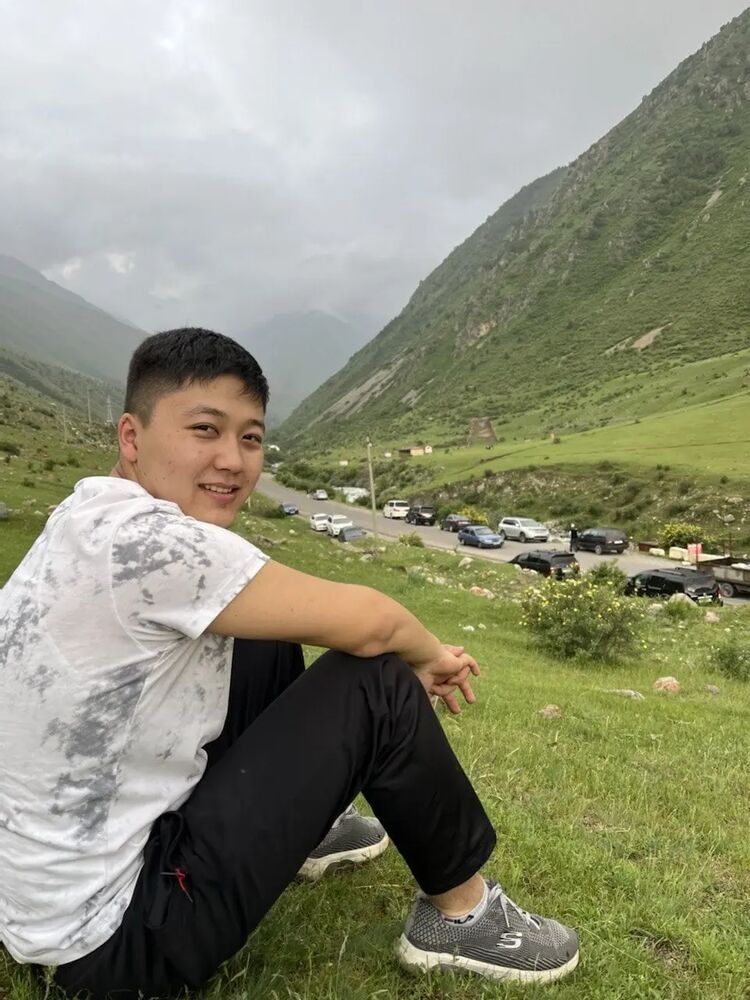  ,   Syimyk, 25 ,   ,   