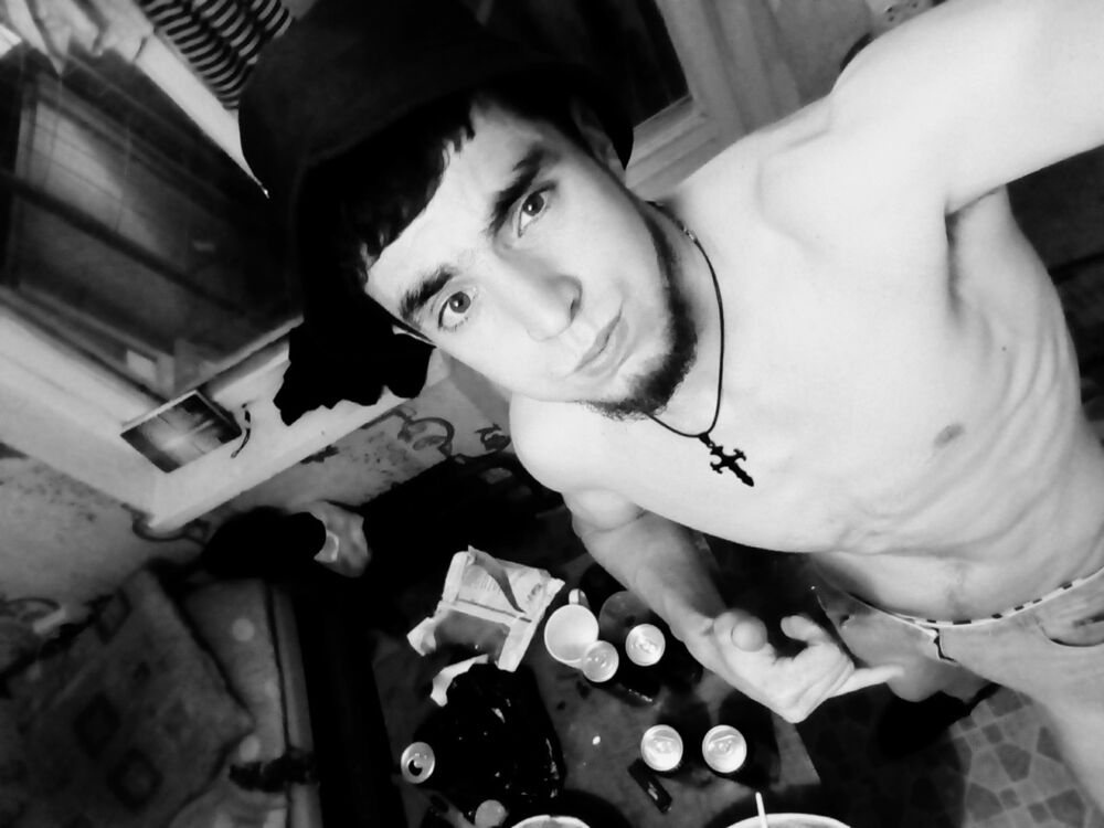  ,   Woxa, 28 ,     , c 