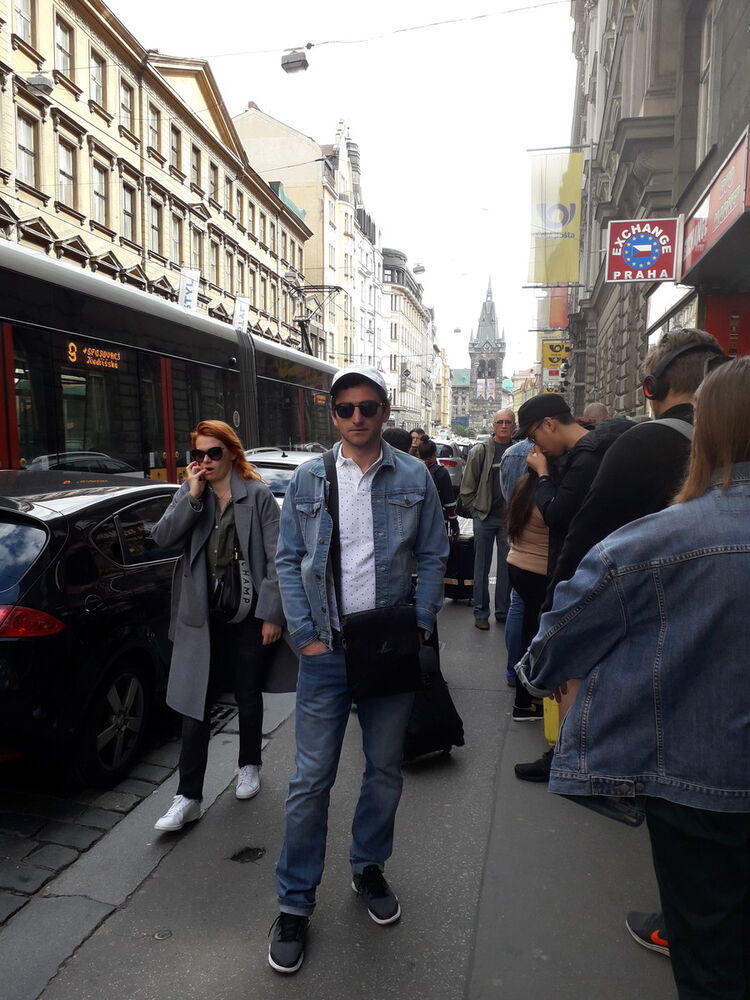  16411778  Giorgi, 37 ,    