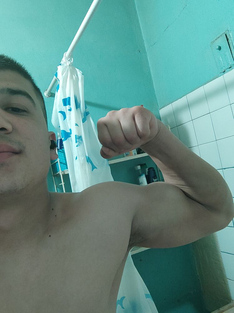  30437418  , 24 ,    -