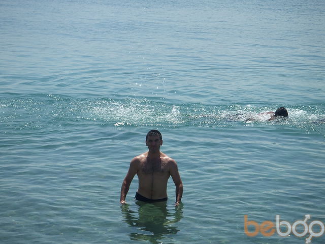  1079478  Voskan, 43 ,    