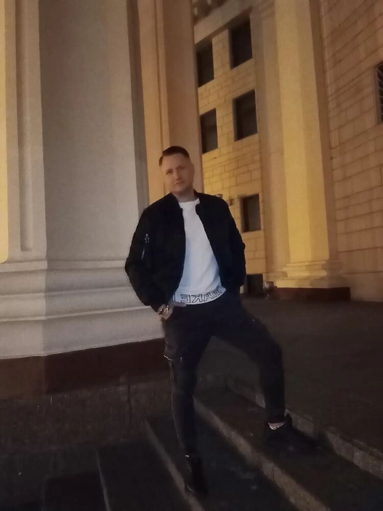  ,   Dima, 40 ,   ,   , c , 