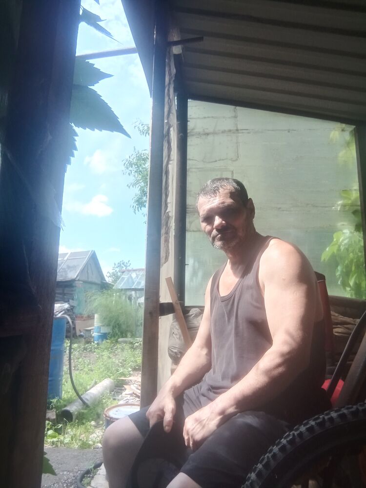  47100198  , 49 ,    