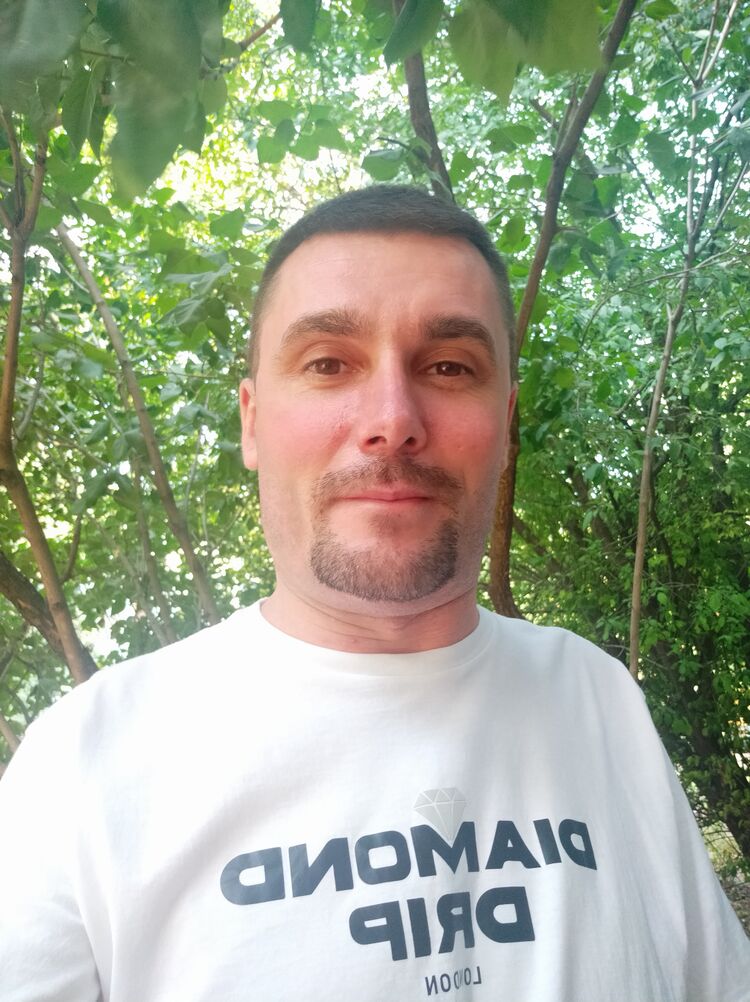  45960298  Volodymyr, 40 ,    