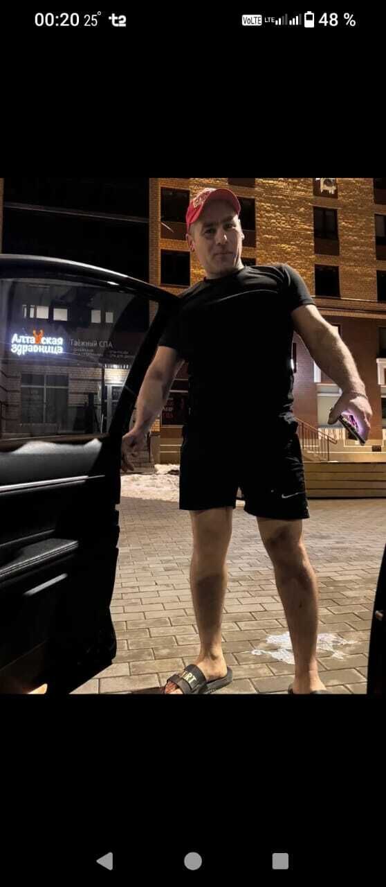  52382438  Begzod, 40 ,    