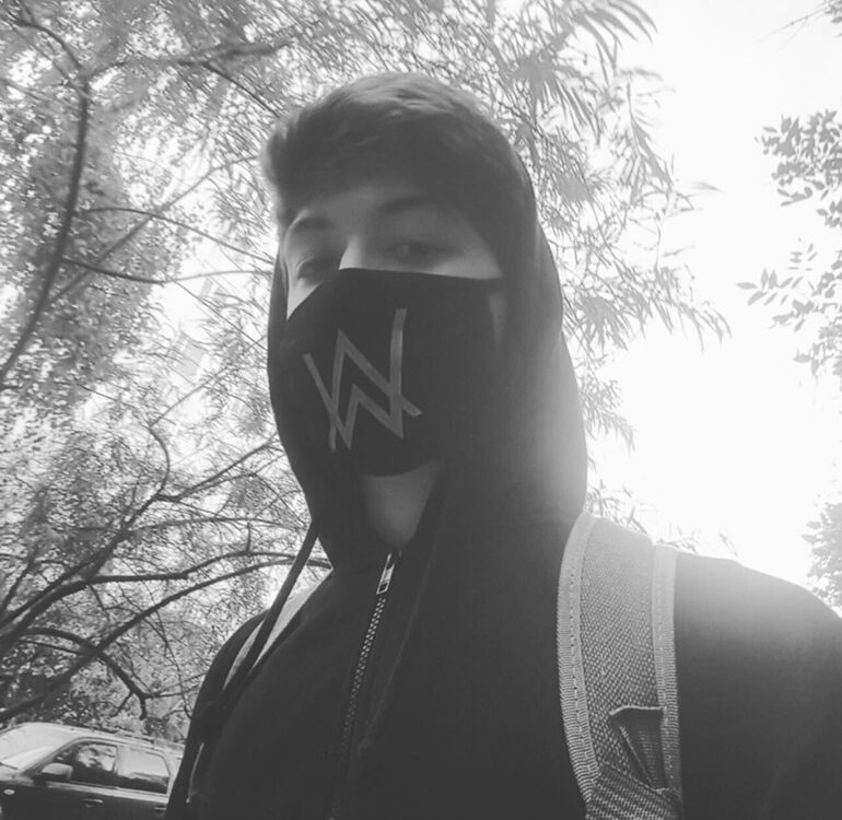 ���� 31681118 ����� Ҹ��, 23 ����, ���� ���������� � ������