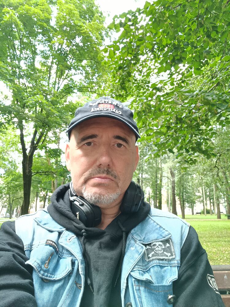  ,   Sergey, 55 ,   ,   , c , 