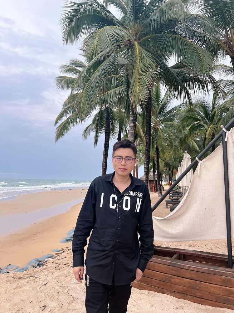  ,   SHI LEI, 26 ,   ,   