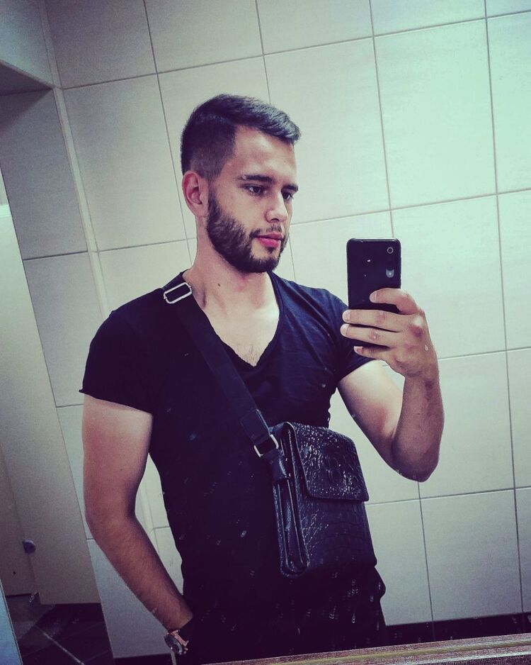  ,   David, 29 ,   ,   