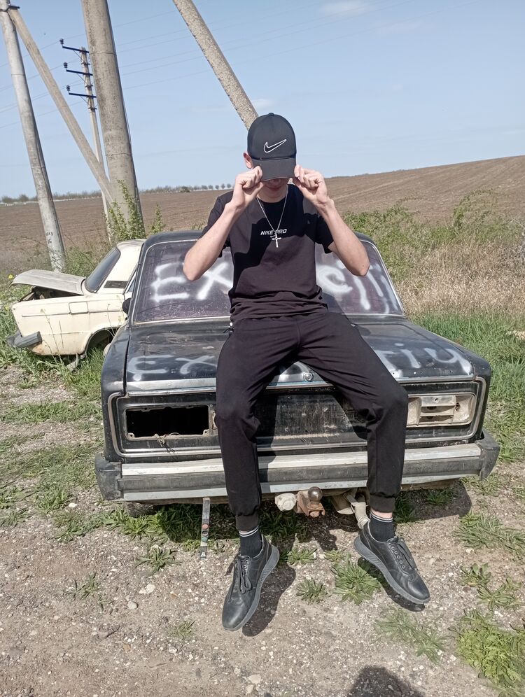  43558318  Mishka, 19 ,    