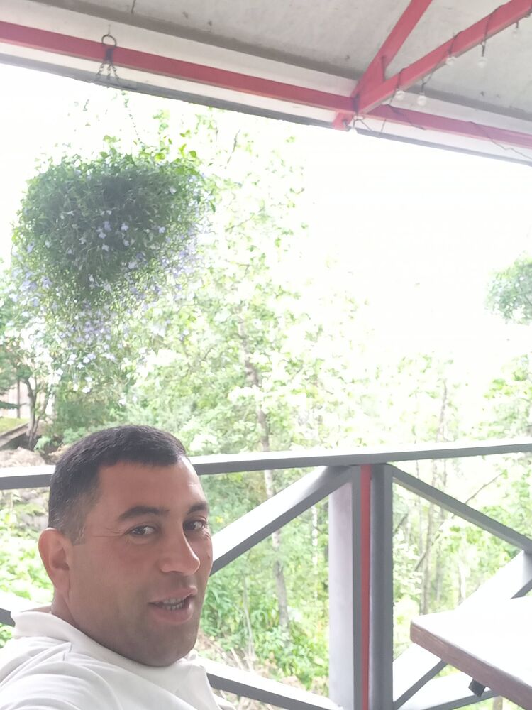  28079728  Mexman, 46 ,    