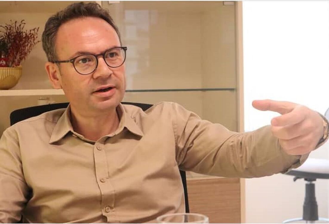 ���� 37780268 ������� Cowen, 59 ���, ���� ���������� � ������