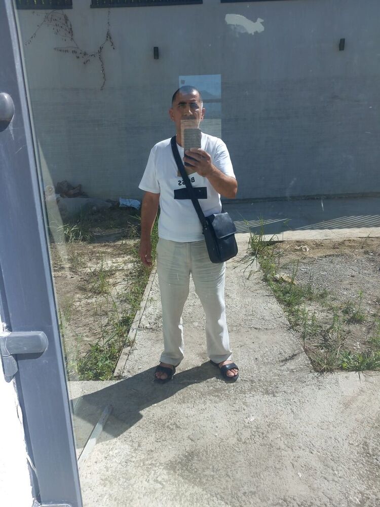  38779918  , 50 ,    