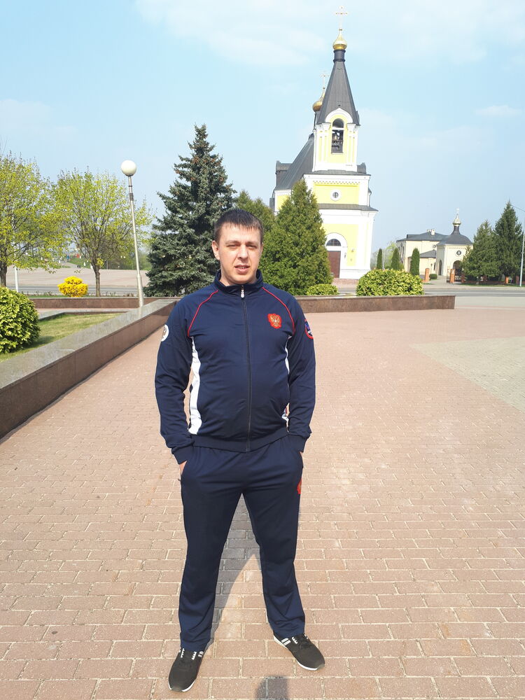  ,   DENIS, 43 ,   ,   , c 