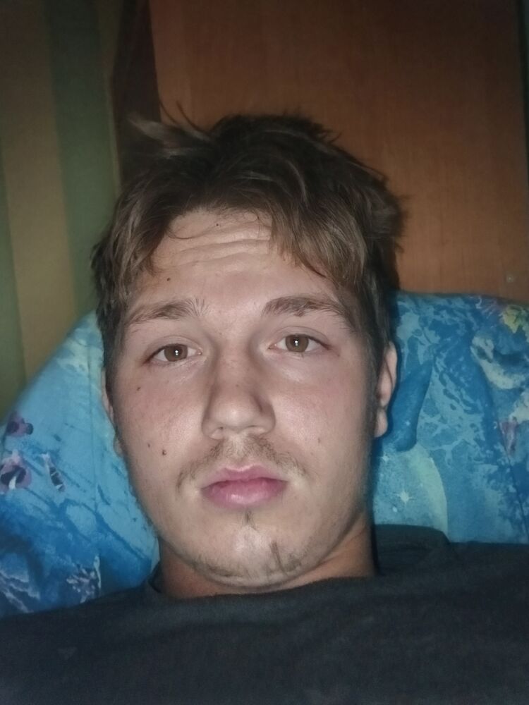  ,   Bogdan, 21 ,   ,   