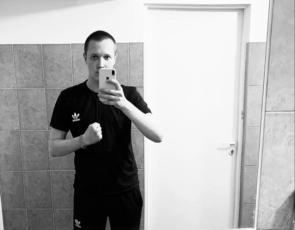  -,   , 21 ,   ,   